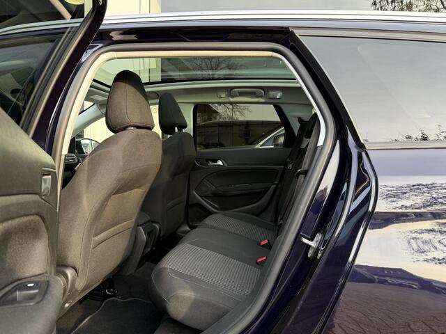 Peugeot 308 SW 1.2 PureTech Blue Lease Executive |Panorama|2e Eig.|