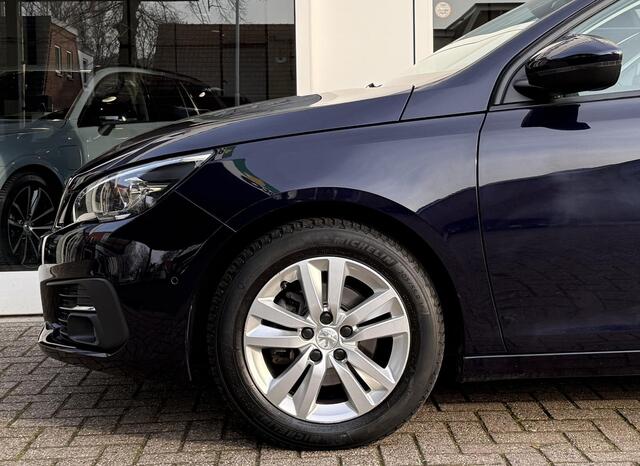Peugeot 308 SW 1.2 PureTech Blue Lease Executive |Panorama|2e Eig.|