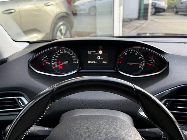 Peugeot 308 SW 1.2 PureTech Blue Lease Executive |Panorama|2e Eig.|