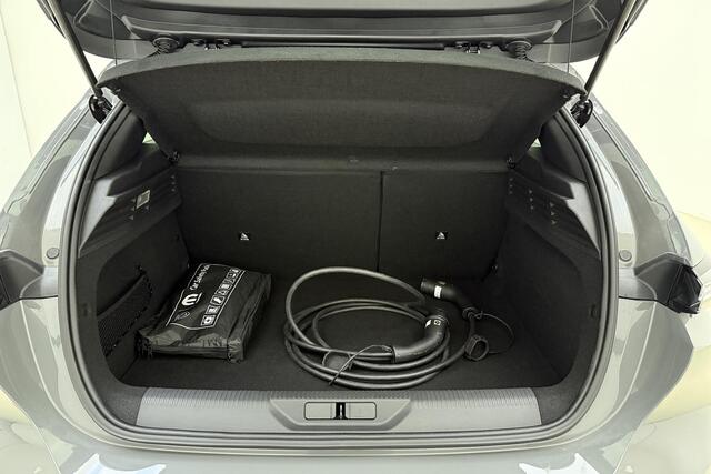 Peugeot 308 1.6 Plug-in Hybrid 180 Allure Avantage | Apple carplay/Android auto | Achteruitrijcamera | Climate control | Keyless entry | Navigatie | Stoel+stuurverwarming | Camera V+A |