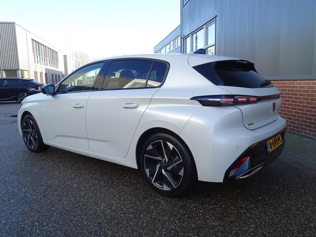 Peugeot 308 1.2 PureTech Allure Pack Business AUTOMAAT| MULTIMEDIA| NAVIGATIE| CAMERA| AIRCO/ECC| CRUISECONTROL| PARKEERSENSOREN