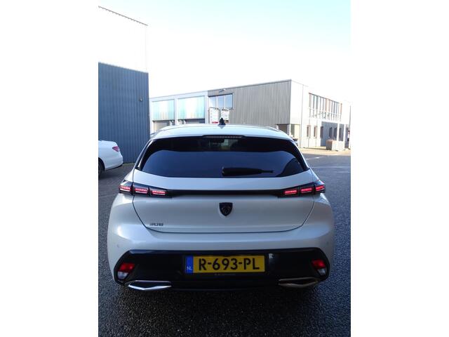 Peugeot 308 1.2 PureTech Allure Pack Business AUTOMAAT| MULTIMEDIA| NAVIGATIE| CAMERA| AIRCO/ECC| CRUISECONTROL| PARKEERSENSOREN