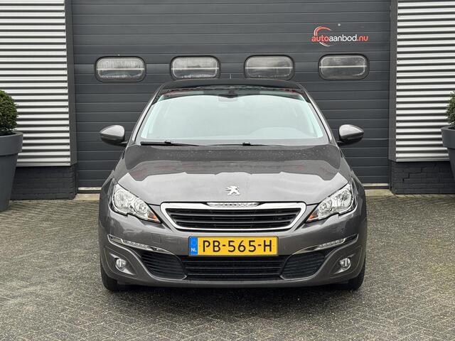 Peugeot 308 1.2 PureTech Blue Lion | Panoramadak | Navigatie | Lichtmetalen Velgen | Parkeersensoren |