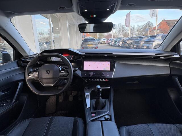 Peugeot 308 1.2T 130pk Allure Pack | Dodehoek detectie | Achteruitrijcamera | Navigatie | Keyless | Adaptieve Cruise Control | LED koplampen