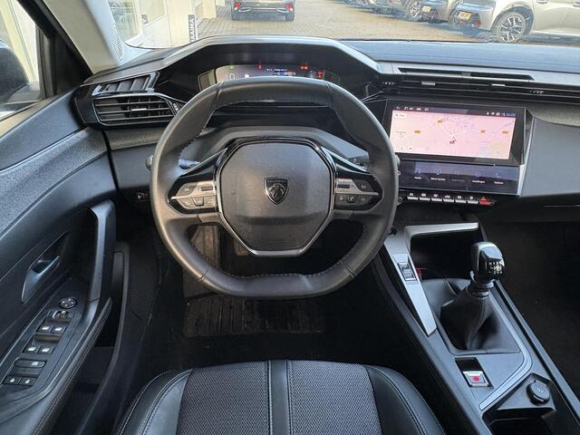 Peugeot 308 1.2T 130pk Allure Pack | Dodehoek detectie | Achteruitrijcamera | Navigatie | Keyless | Adaptieve Cruise Control | LED koplampen