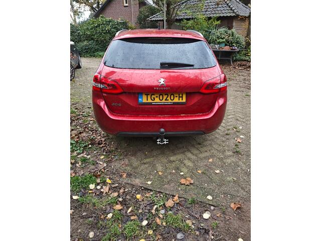 Peugeot 308 SW 1.2 PureTech Allure, ORGINEEL NEDERLANDSE AUTO,BOEKJES,NAP EN ONDERHOUDSHISTORIE