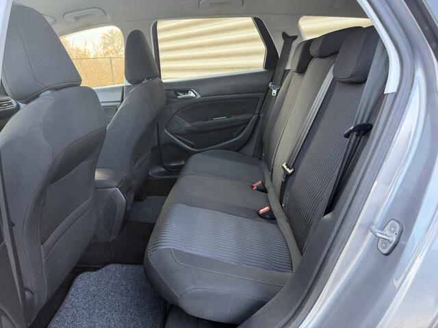 Peugeot 308 SW 1.2 PureTech Blue Lease [ fm navi,ecc,cruise,trekhaak ]