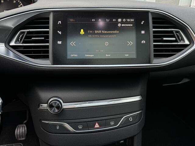 Peugeot 308 1.2 PureTech Blue Lease Executive CARPLAY | PANO | TOPSTAAT