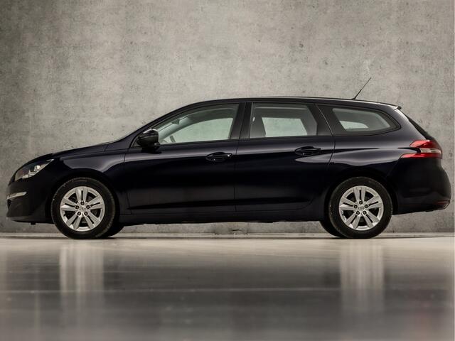 Peugeot 308 SW 1.2 PureTech Sport (NAVIGATIE, PARKEERSENSOREN, LM VELGEN, SPORTSTOELEN, CRUISE, BLUETOOTH, NIEUWSTAAT)