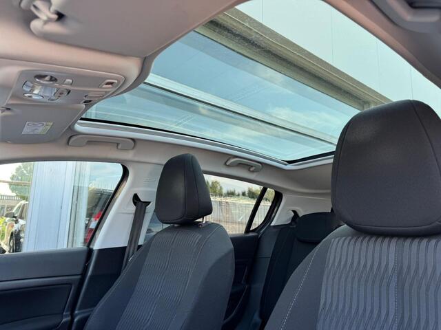 Peugeot 308 1.2 PureTech Blue Lease Executive | Airco | Panoramadak | Cruise control | Elektrische ramen | APK tot 01-10-2025 | NAP |