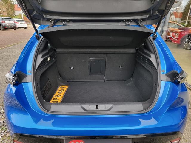 Peugeot 308 1.2 GT | Ad.cruise | Alcantara | Super uitvoering | 55dkm | Rijklaar | Incl. BTW