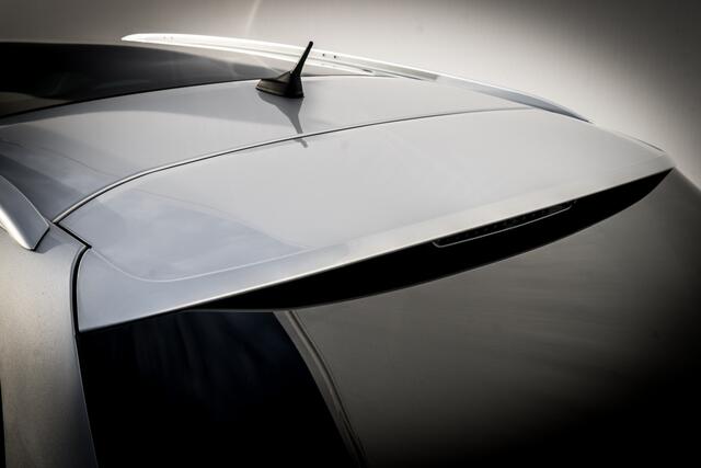 Peugeot 308 SW 1.2 PureTech Allure | Org. NL | Trekhaak | Panoramadak | 1e Eign. | LED | Cruise