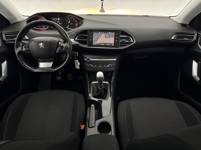 Peugeot 308 1.2 PureTech | Pano | Carplay | Clima | Cruise | Navi | Parkeersens. | NAP