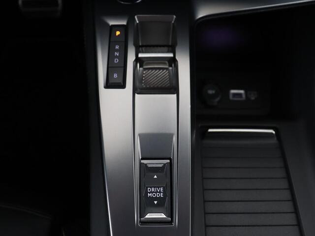 Peugeot 308 1.6 Plug-in Hybrid 225 GT | Stoelverwarming | 360 Camera | Leder/Alcantara | Massage | Matrix LED | Carplay | Keyless | Navigatie | Adaptive cruise | PHEV