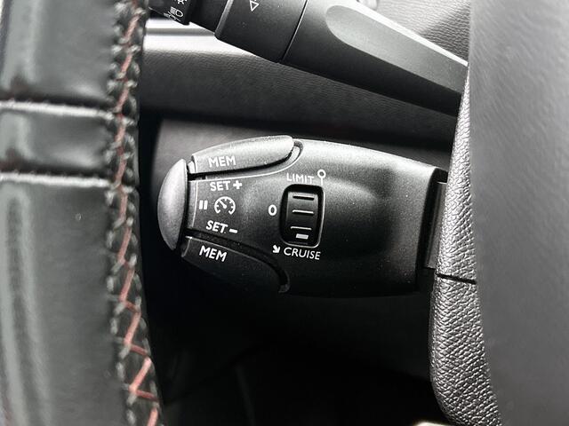 Peugeot 308 SW 1.5 HDi 131PK GT-Line / Drivers Sport Pack / Trekhaak / 1/2 Leder / Panoramadak / Pdc.V+A / Xenon / Navigatie / / Apk 11-2026