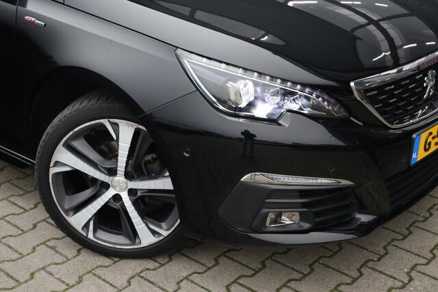 Peugeot 308 SW 1.2 PureTech GT-line | Pano | Camera | Trekhaak |