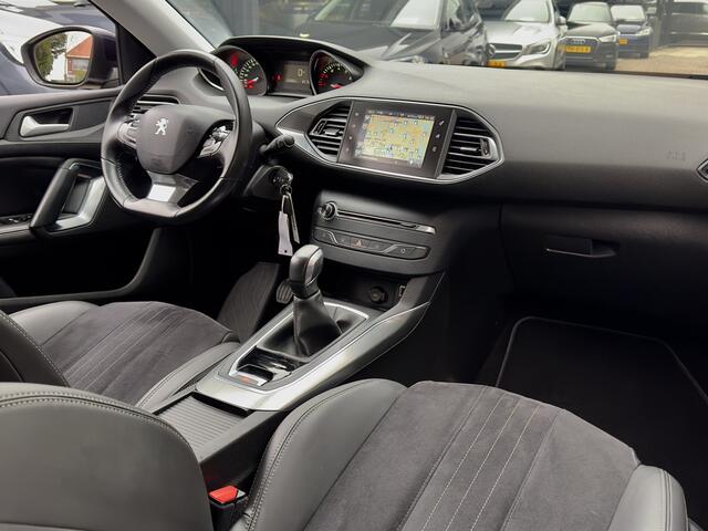 Peugeot 308 1.2 Allure LEDER NAVI CAMERA LED LMV PDC
