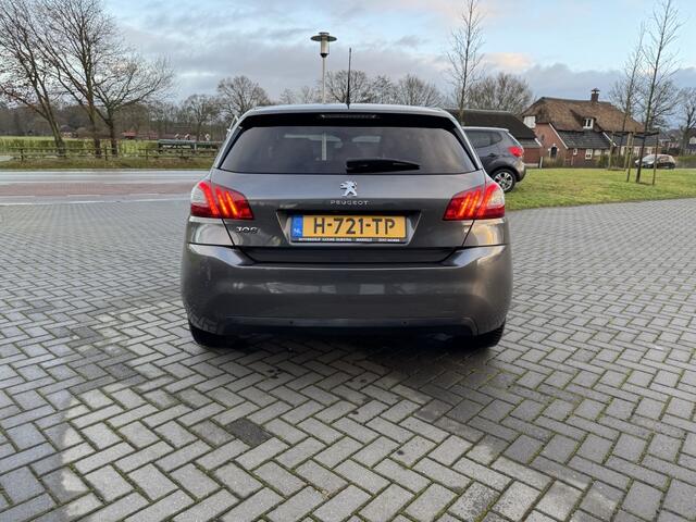 Peugeot 308 1.2 PureTech Allure