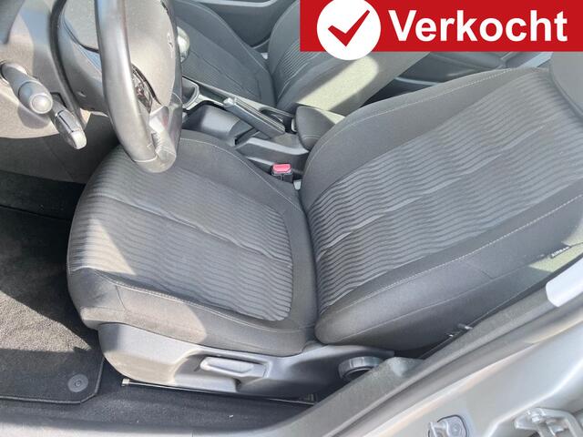 Peugeot 308 1.2 110PK Navi|Trekhaak|Clima|LED|17inch