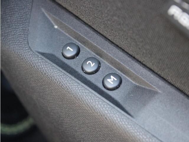 Peugeot 308 1.2 PT GT | Automaat | 360° Camera / Navi / Trekhaak / Climate