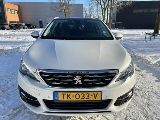 Peugeot 308 SW 1.2 PureT.Blue L. Pr PANO CARPLAY LEER STOELVW.