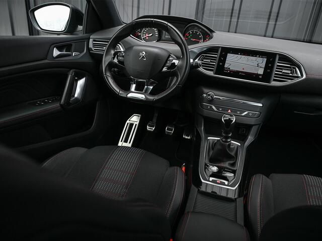 Peugeot 308 SW 1.2 PureTech GT-line · Cruise control · Apple carplay/Android auto · 360 Camera · Panorama dak · Denon audio