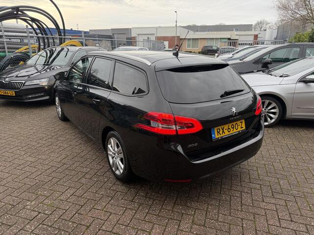 Peugeot 308 SW 1.2 PureTech Blue Lease Executive NIEUWE KOPPELING VLIEGWIEL
