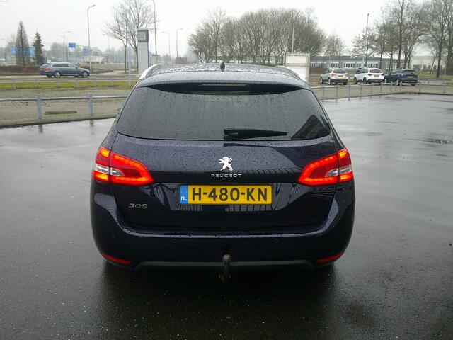 Peugeot 308 SW 1.2 PureTech Blue Lease Premium Staat in Hoogeveen
