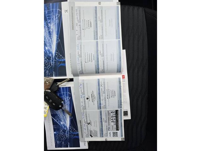 Peugeot 308 SW 1.2 PureTech Blue Lion