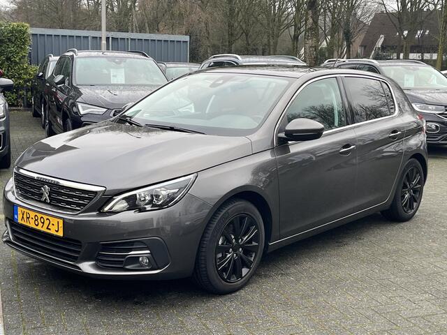Peugeot 308 1.2 PureTech Allure | NAV. | PANORAMA | APPLE CARPLAY / ANDROID AUTO |