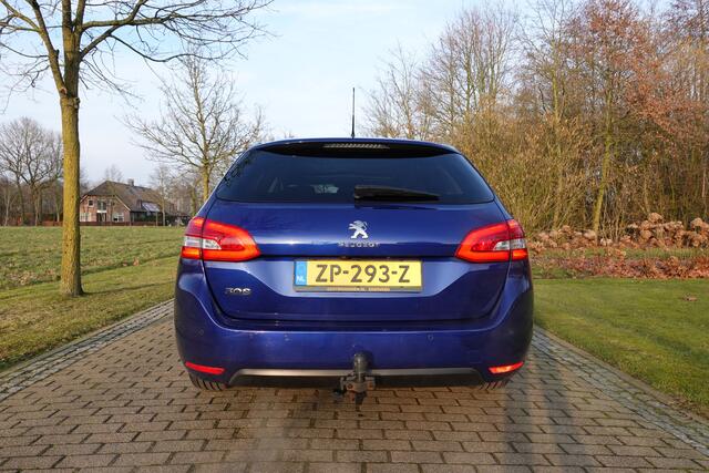 Peugeot 308 SW 1.2 PureTech Allure | Camera | CarPlay | Trekhaak | Automaat | Panodak |