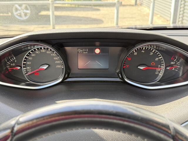 Peugeot 308 SW BWJ 2018 | 1.2PT 111PK Executive | LEER | PANO DAK | CLIMA | NAVI | CRUISE |