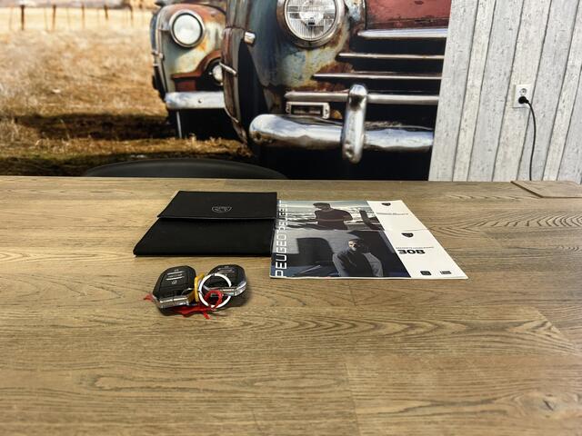 Peugeot 308 SW 1.2 PureTech 131 PK Allure 1e EIGENAAR VIRTUAL COCKPIT CAMERA HALF LEER LED NAVI CRUISE ECC