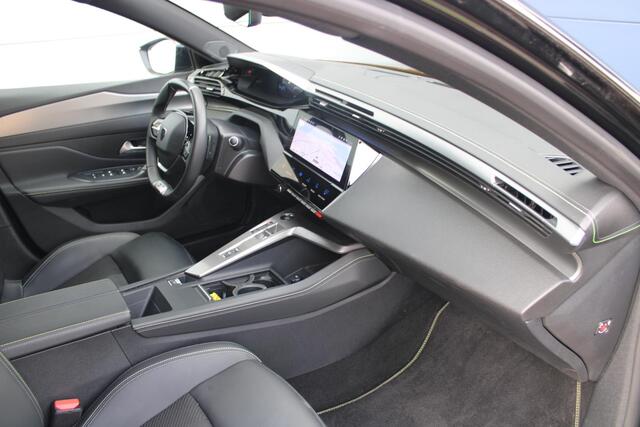 Peugeot 308 SW 1.6 Plug-in Hybrid 225 GT Automaat Airco Navi Camera Carplay