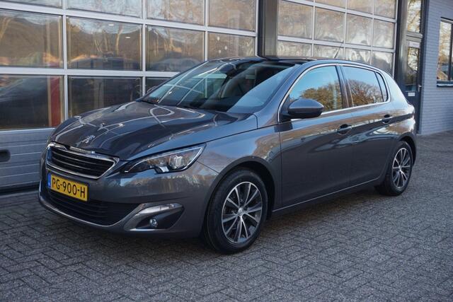 Peugeot 308 1.2 PureTech Allure Panoramadak/Trekhaak!