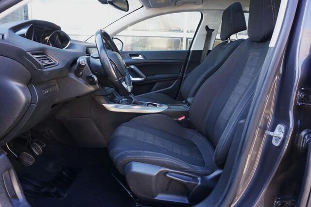 Peugeot 308 1.2 PureTech Allure Panoramadak/Trekhaak!