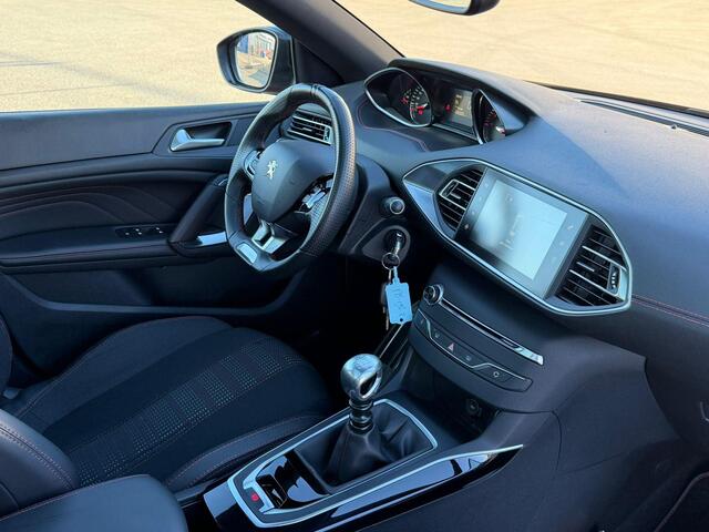 Peugeot 308 SW 1.2 PureTech GT-line Clima, trekhaak, camera