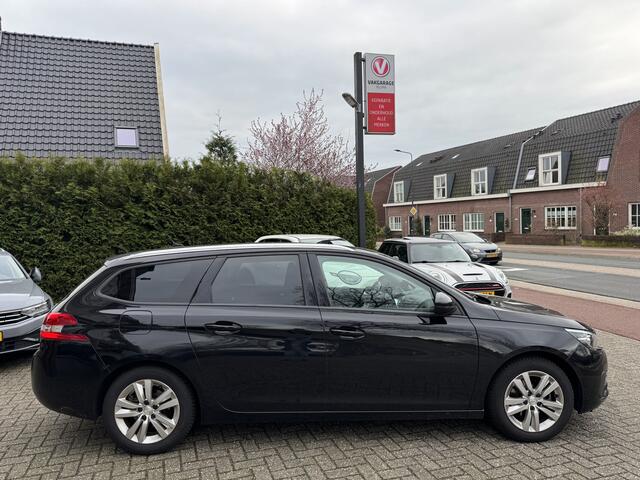 Peugeot 308 SW 1.2 PT 110pk Executive, Navi | Trekhaak