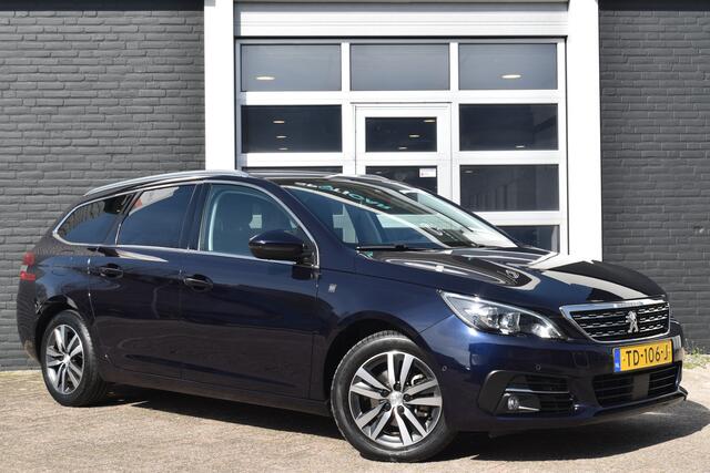 Peugeot 308 SW PureTech 130pk Tech Edition | Navigatie | Apple Carplay & Android Auto | Airco ECC | Adaptieve Cruise control | Trekhaak afneembaar | Dodehoek Detectie | Lichtmetalen Velgen | Isofix Bevestigingspunten | Zeer Compleet!!