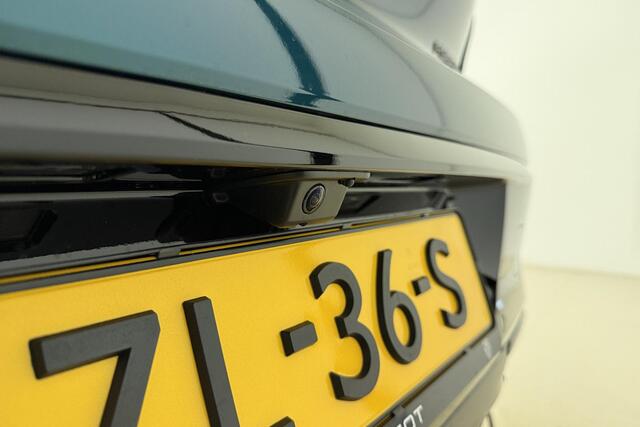 Peugeot 308 1.2 Hybrid 145 e-DCS6 Allure AGR l Stoelverwarming l 360 Camera l PDC l Wireless Apple Carplay & Android Auto l Navigatie l Draadloze Telefoonlader l Lichtmetalen Velgen l LED l Adaptive Cruise Control