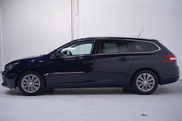 Peugeot 308 SW 1.2 PureTech Blue Lease Premium NAP Navi Clima Panodak Camera Leder/stof