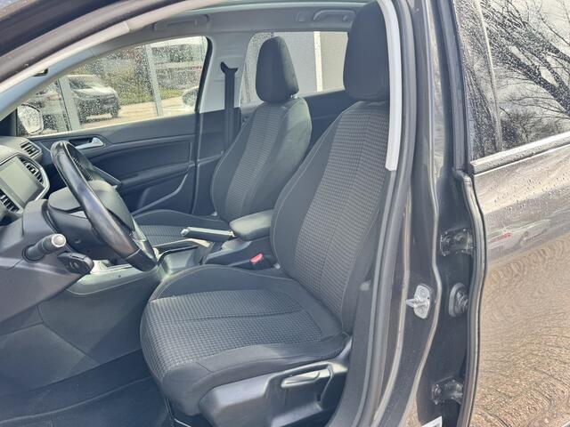 Peugeot 308 SW 1.2 PureTech Executive*Navi*ECC*Panoramadak*EXPORT/EX.BPM*