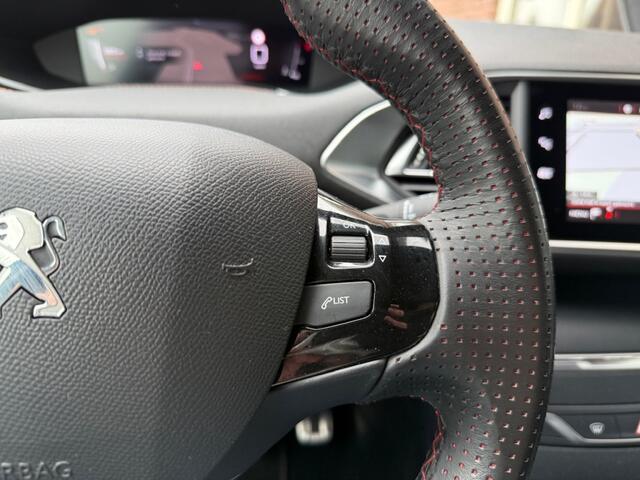 Peugeot 308 SW 1.2 PureT.Blue L. GT TREKHAAK / CAMERA / PANODAK / MASSAGE STOEL