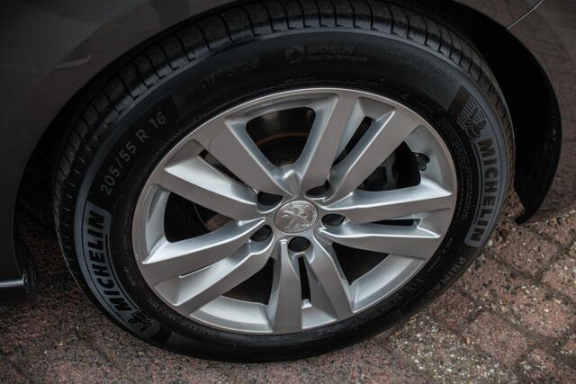 Peugeot 308 1.2 PureTech Active 110 PK | Trekhaak