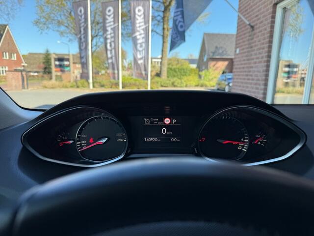 Peugeot 308 SW 1.2 PureT.Blue L. Pr Automaat / PANO / CAMERA / LED / CARPLAY
