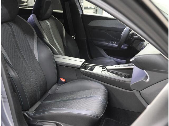 Peugeot 308 1.2 Allure 130PK | 1ste eigenaar | AUTOMAAT | Trekhaak | Navigatie | Camera achter | Cruise Control Adaptief | AppleCarPlay/AndroidAuto | Lichtmetalen velgen | Dodehoekdetectie | Isofix | Privacy Glass | Parkeersensoren |