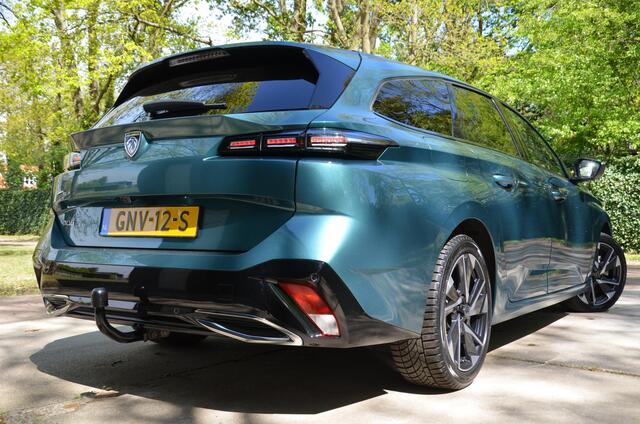 Peugeot 308 SW 1.2 Hybrid 136 e-DCS6 Allure Automaat/Navi/Pdc/Ecc/Achteruitrijcamera/Apple Carplay/Android Auto/Volledig digitaal instrumentenpaneel/ Stoel & Stuurverwarming