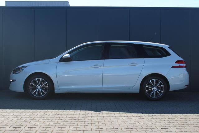 Peugeot 308 SW 1.2 PureTech Blue Lease | Incl. 12 maanden garantie | Nieuwe distributie | Navigatie | Bluetooth | Cruise control | Climate control | Airco |