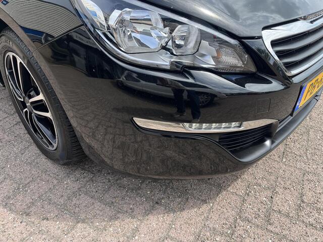Peugeot 308 SW 1.6 BlueHDI Blue Lease Zeer goed onderhouden. Nieuwe distributieriem. Nieuwe banden. Complete uitvoering.