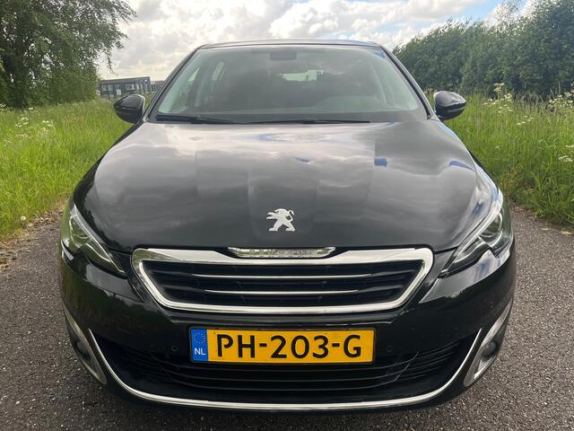 Peugeot 308 1.2 PureTech Blue Lease Premium